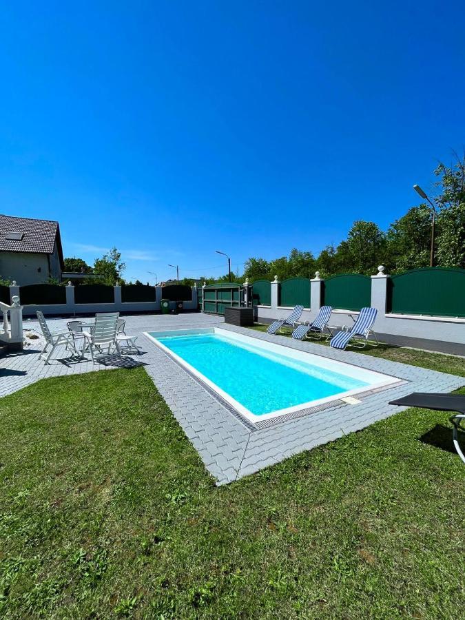 Ferienwohnung Atemberaubendes Loft Mit Pool Wien Exterior foto